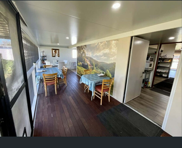 Farmhouse Coffee Lounge