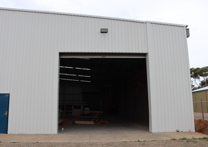 Large Commercial Shed Now Available