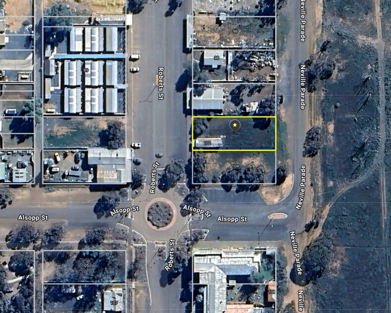 Fully fenced yard for rent