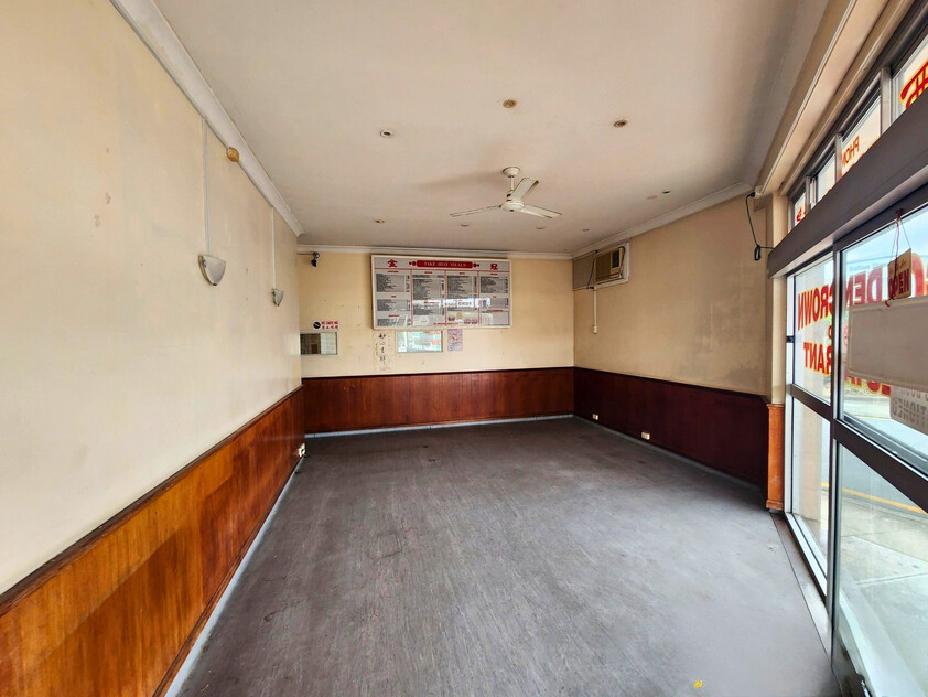 Prime Ground Floor Retail / Food Premises High Exposure Location