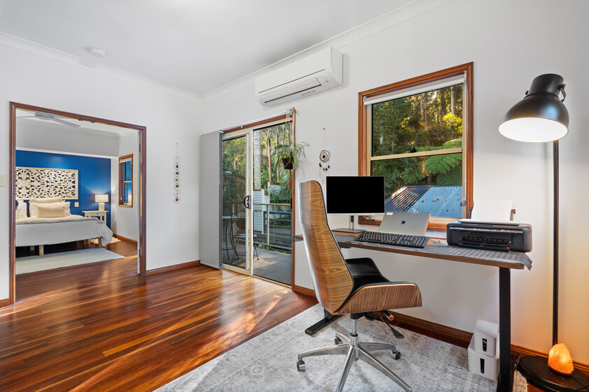 Private Poolside Sanctuary with Easy Sydney Access