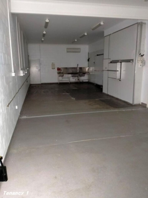 Commercial Investment.PRIME PROPERTY for a PIZZA RESTAURANT ,ITALIAN RESTURANT,TA,And FROZEN MEALS.ETC.