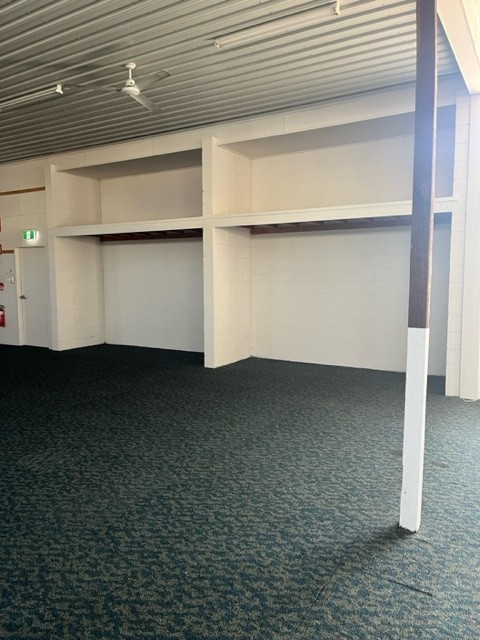 HIGH-EXPOSURE CORNER PREMISES 500SQM | FLOOD-FREE | FLEXIBLE USE