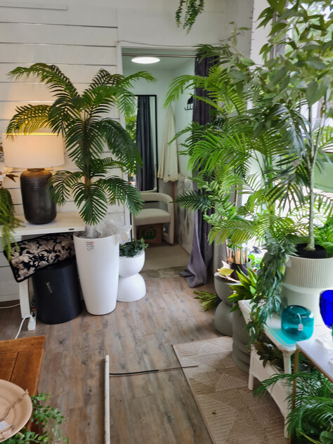HIGH-EXPOSURE CORNER PREMISES 500SQM | FLOOD-FREE | FLEXIBLE USE