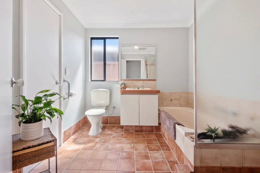 Low Maintenance, Easy Care Villa