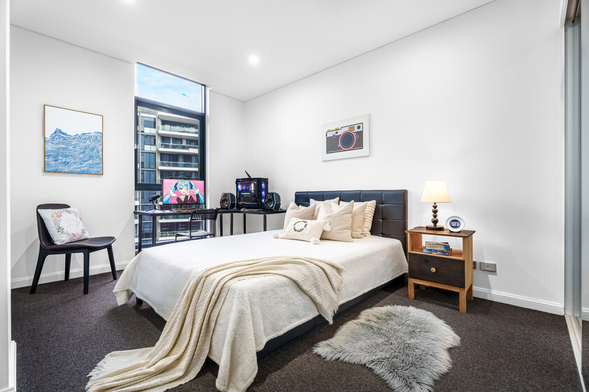 3-Bedroom Apartment with Resort Facilities & 2 Car Spaces