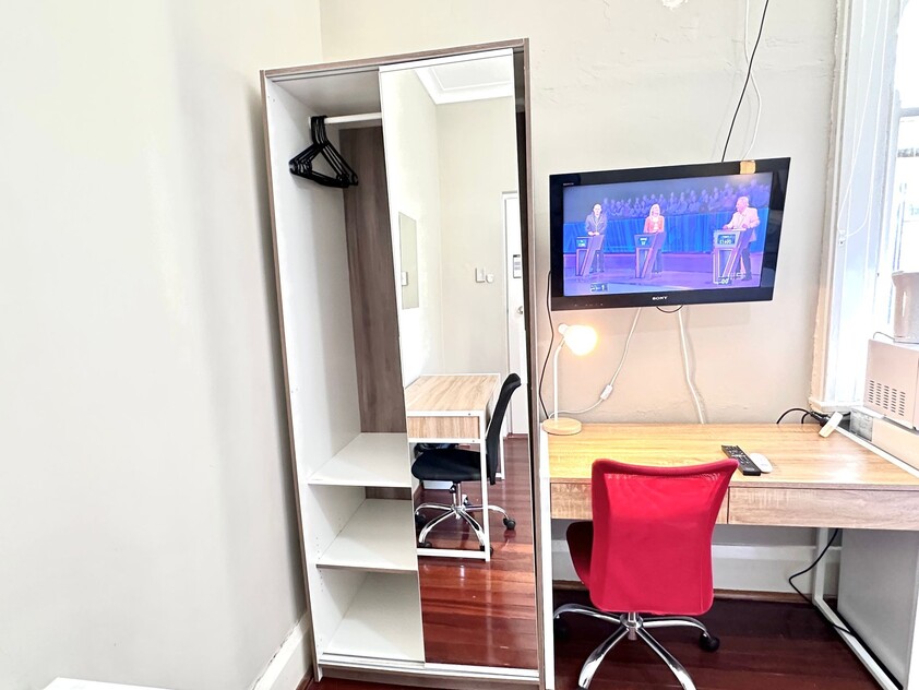Haymarket - Prime Sydney Location - Cnr George St and Central Station