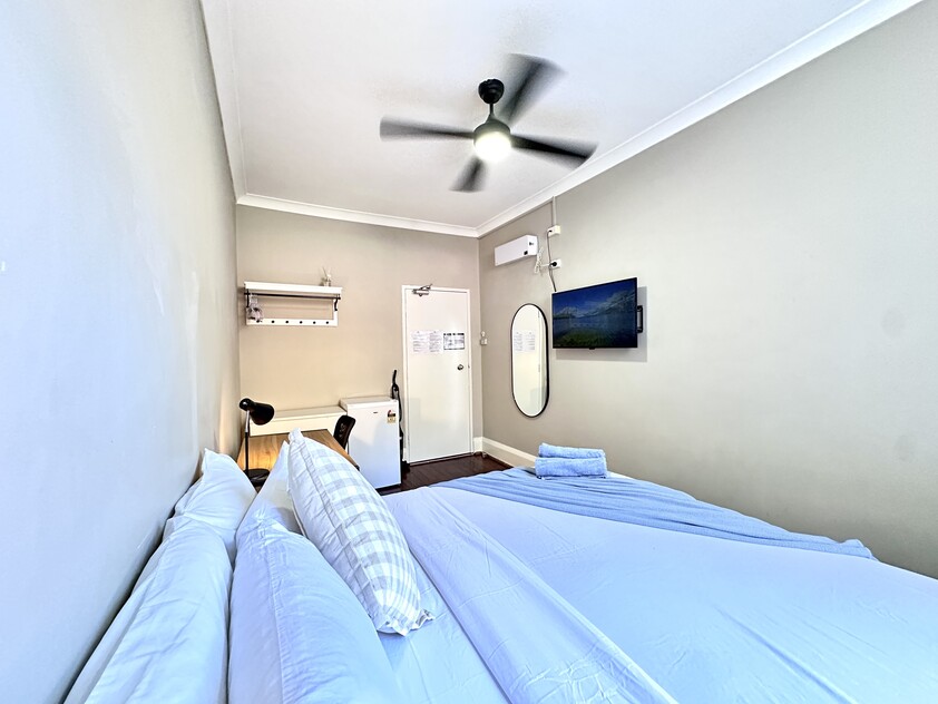 Haymarket - Prime Sydney Location - Cnr George St and Central Station