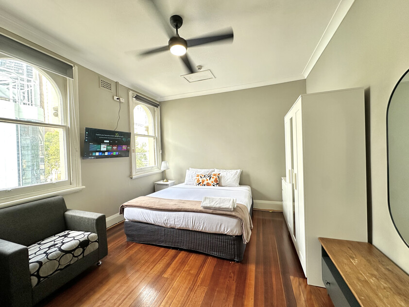 Haymarket - Prime Sydney Location - Cnr George St and Central Station