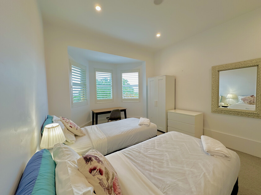 Private Room Walk to North Sydney Station and Greenwood Plaza in 8 Min