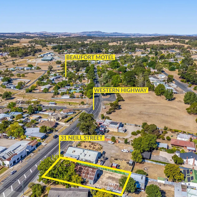 Iconic Commercial Freehold | Live/Work & Residential Potential (STCA) | Central Beaufort