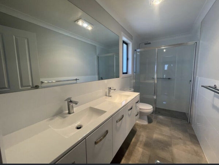Near-New Designer Home on 878sqm with Solar Built Oct 2023 by GJ Gardner Homes