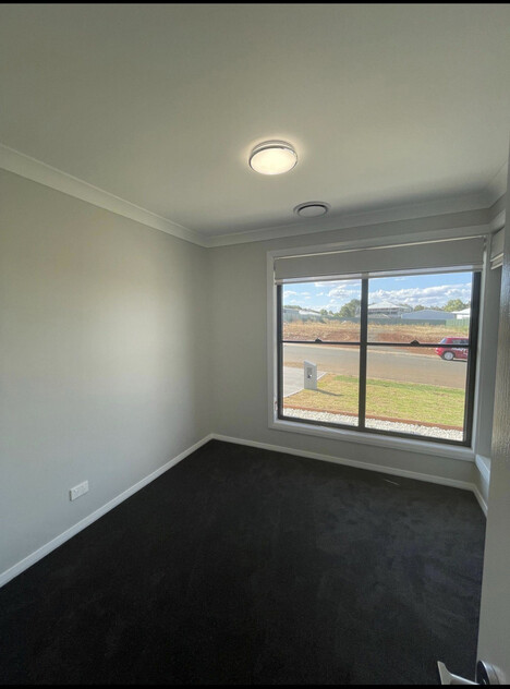 Near-New Designer Home on 878sqm with Solar Built Oct 2023 by GJ Gardner Homes