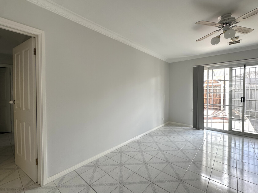 Spacious Family Living in a Prime Seabrook Location
