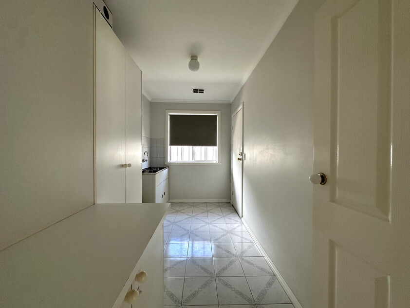 Spacious Family Living in a Prime Seabrook Location