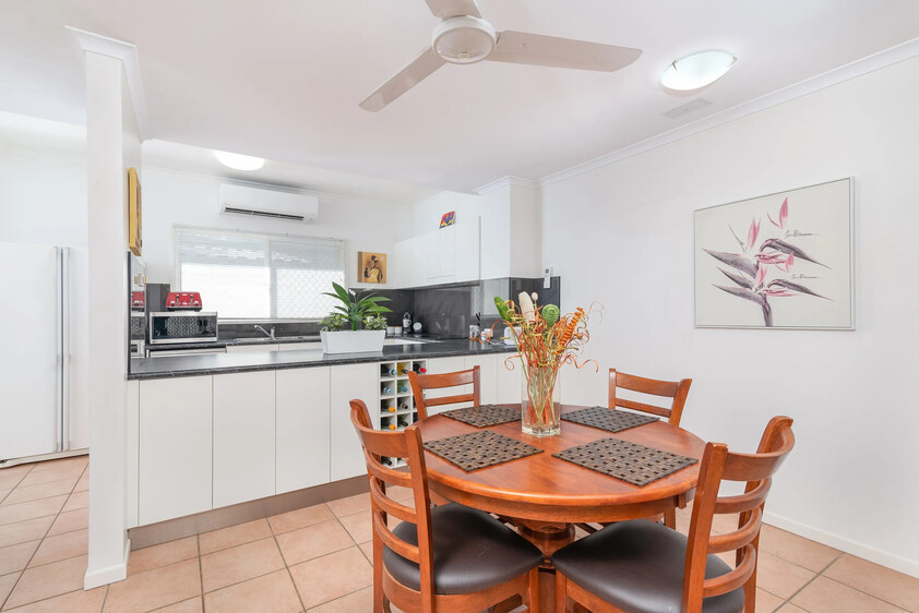 200m to Four Mile Beach | Furnished Townhouse | Lifestyle + Income Flexibility