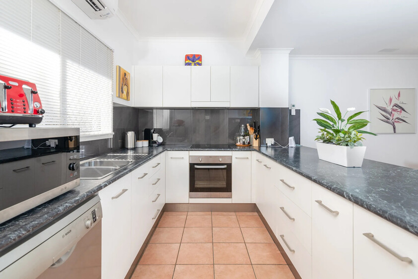 200m to Four Mile Beach | Furnished Townhouse | Lifestyle + Income Flexibility