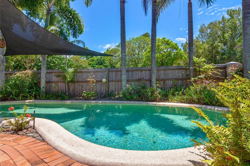 200m to Four Mile Beach | Furnished Townhouse | Lifestyle + Income Flexibility