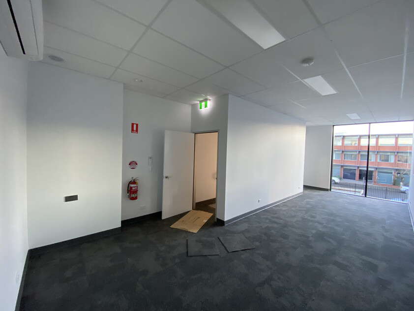 Available from July. Superb location, just 5 mins from the CBD.