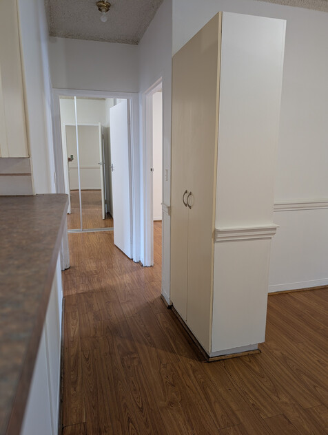 Rare Ground-Floor Unit with Huge Private Garden Opposite Arndale Shopping Centre!