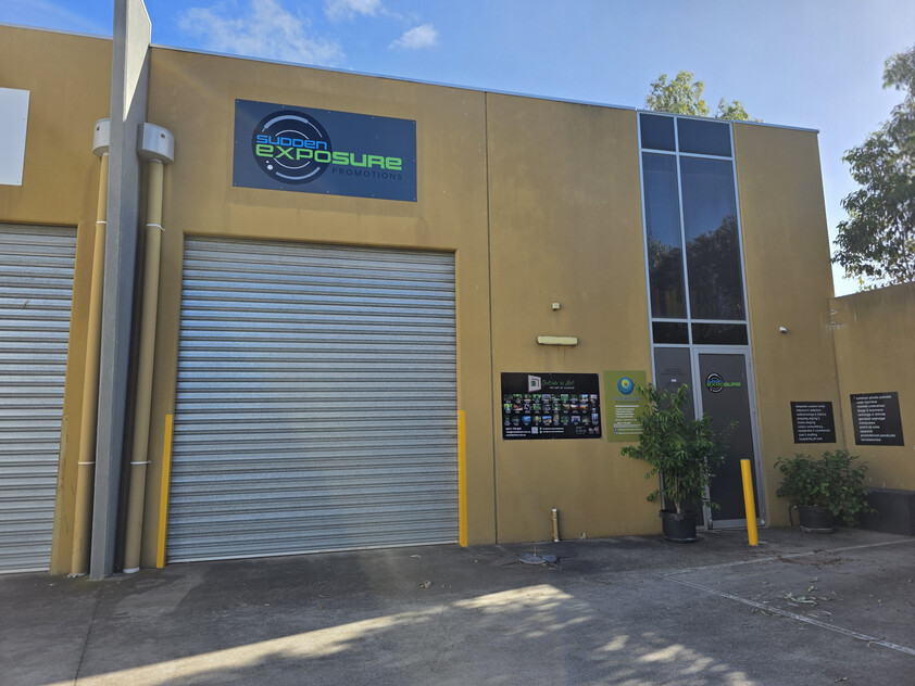 Turnkey Screen Printing & Signage Production Facility
