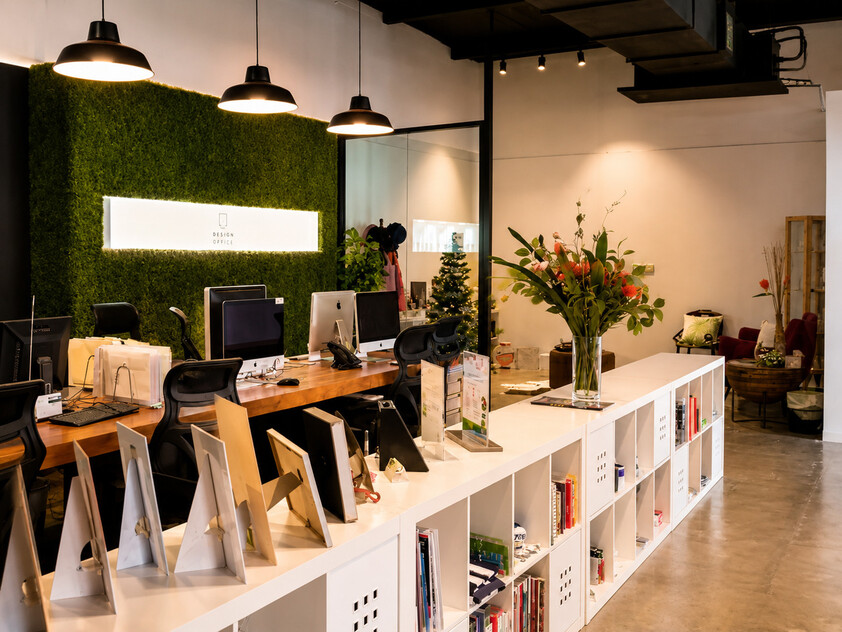 Commercial Office & Warehouse Opportunities | Lease Upstairs, Downstairs or Both