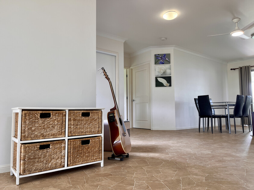 Modern Off-Grid Living that ticks all the boxes!