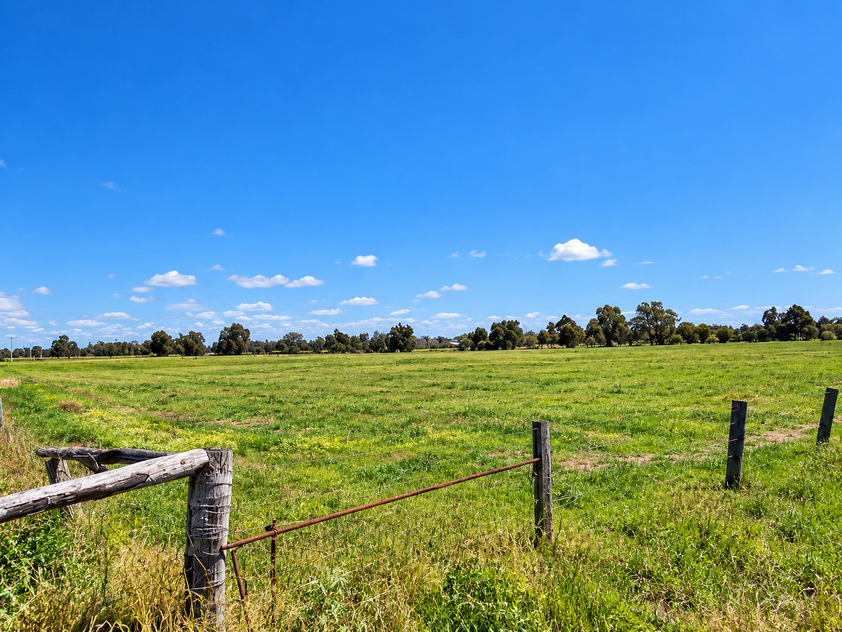 Rare 32Ha Yarloop Holding - Lifestyle Today, Significant Investment Potential for Tomorrow