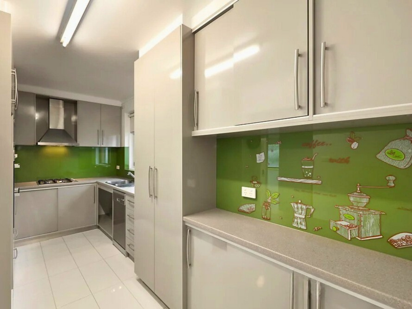Spacious Renovated Apartment in Prime Lifestyle Location
