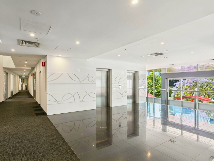 FOR LEASE BY OWNER - 14/22 Railway Road Subiaco 6008