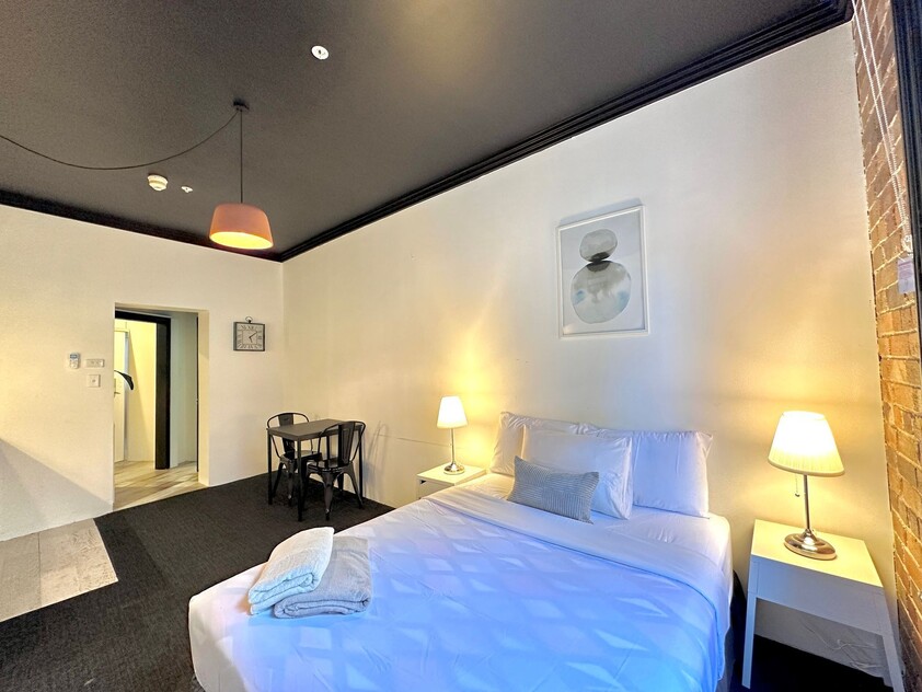 Modern Furnished Studio Units in Potts Point Move In Today!