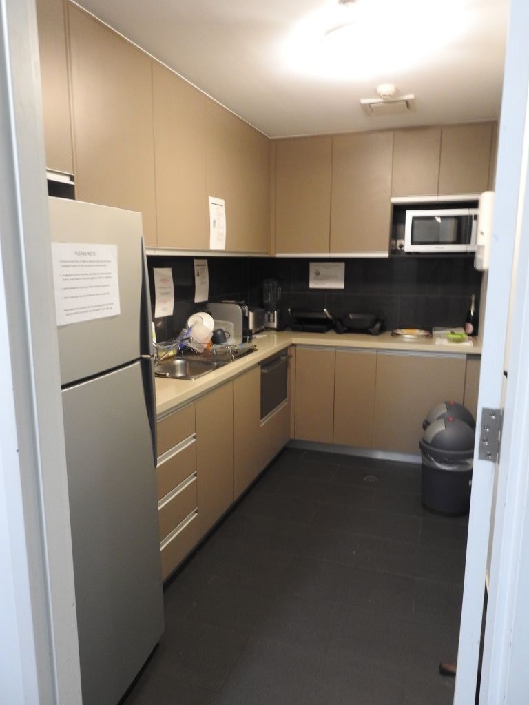 COMMERCIAL OFFICE SPACE FOR LEASE - IDEAL FOR SMALL BUSINESS - FLEXIBLE LEASE TERMS