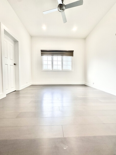 Newly Renovated Professional Office / Consulting Space