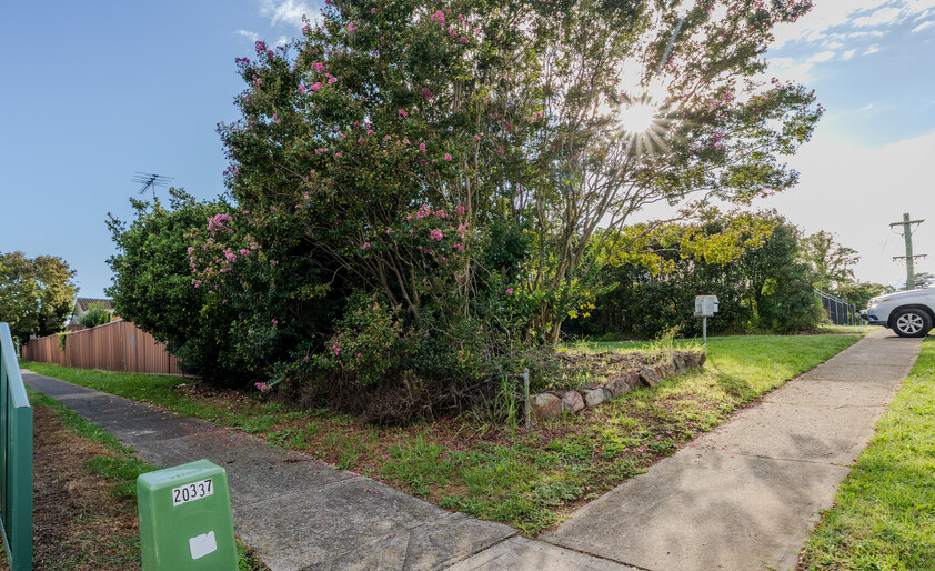 Solid brick home in a great location with approval for a 2 bedroom large 36sqm studio!