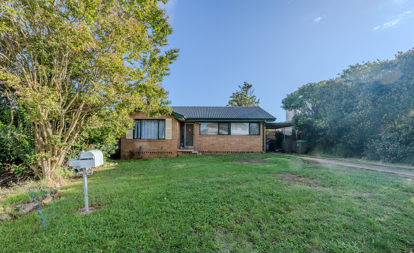 Solid brick home in a great location with approval for a 2 bedroom large 36sqm studio!