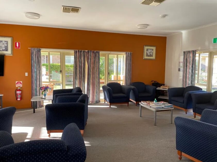 Low-Maintenance Retirement Living in Raceview Modern Villa with Village Amenities