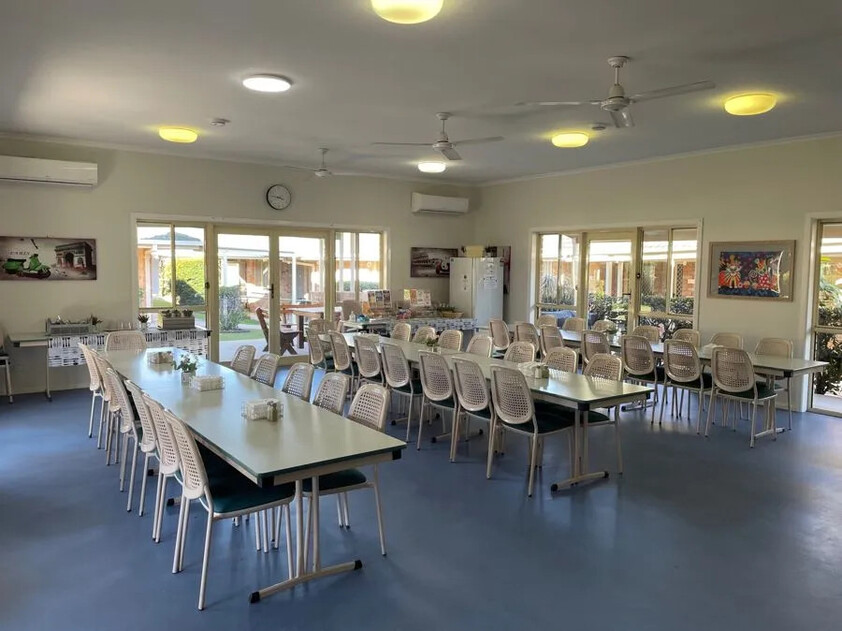 Low-Maintenance Retirement Living in Raceview Modern Villa with Village Amenities