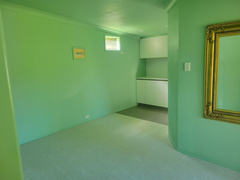 Single living Flaxton granny flat