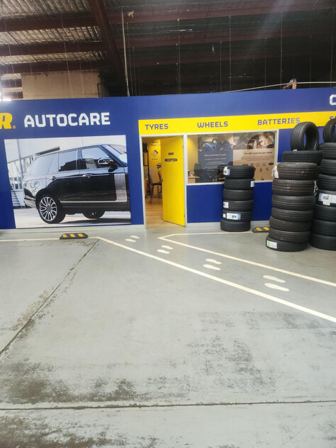 Highly Sought After Opportunity: Prime Malvern Road Industrial, Retail and Showroom