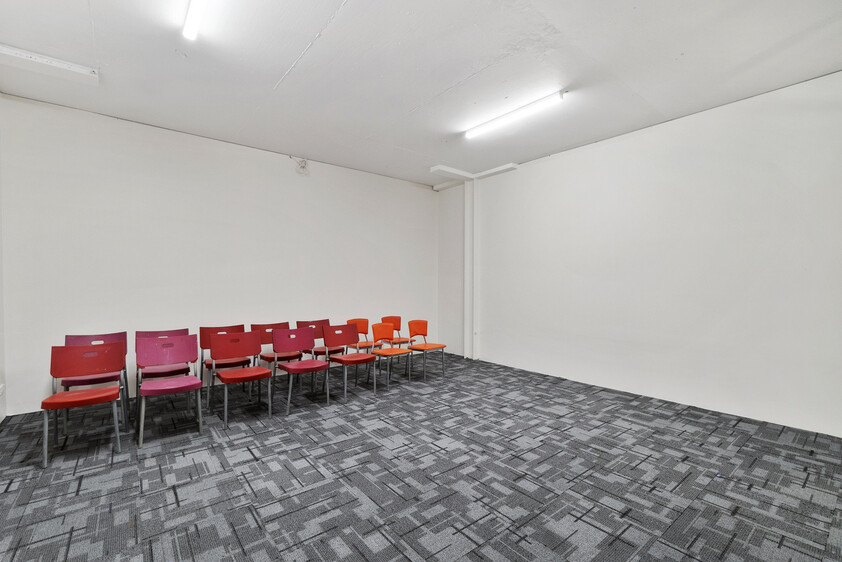 Flexible Office Suites & Whole Floors 25m² - 220m²