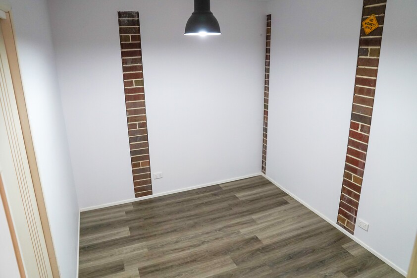 2 Bedrooms + Study in the heart of Moorabbin Central