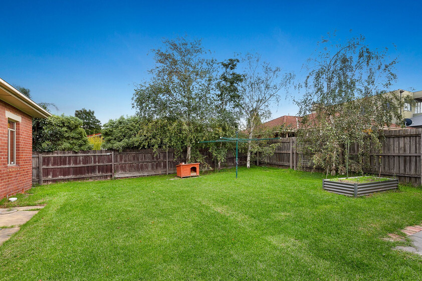 Charming 3-Bedroom Home in Prime Essendon Location