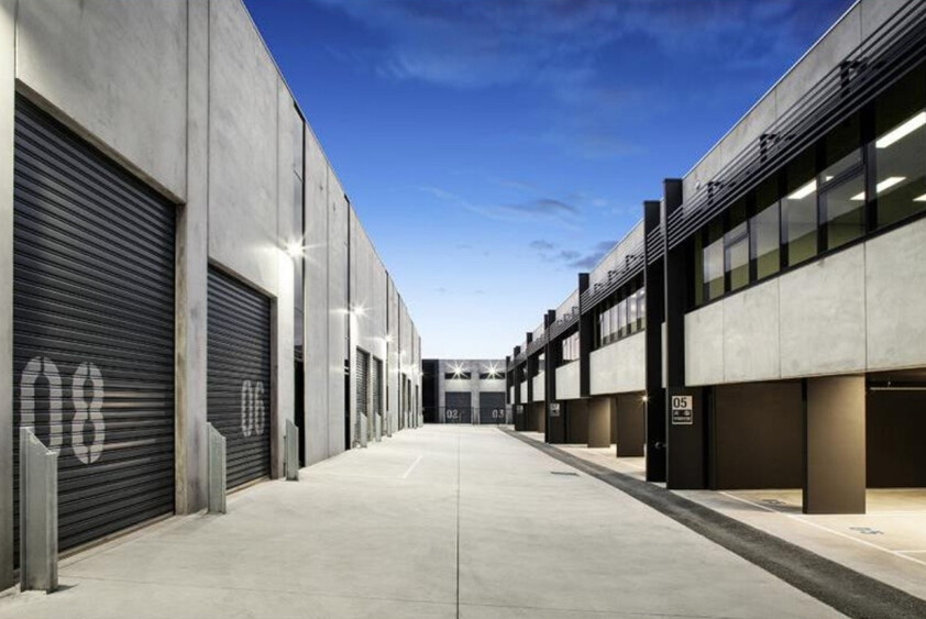 Modern Office Space | 2 Car Parks | Point Cook