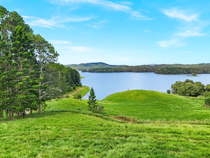 Lakeview, A Rare Waterfront Lifestyle Property on Lake Tinaroo, Atherton Tablelands, Queensland