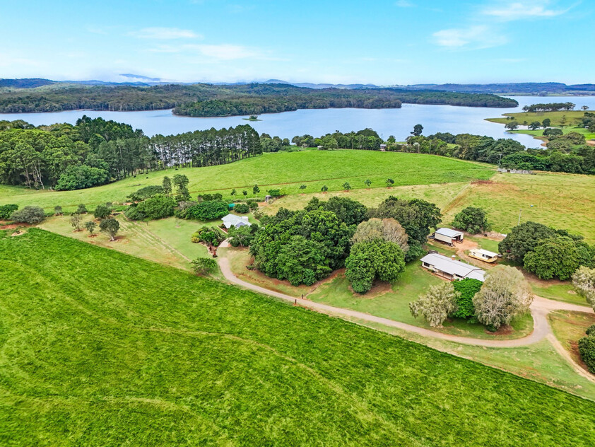 Lakeview, A Rare Waterfront Lifestyle Property on Lake Tinaroo, Atherton Tablelands, Queensland