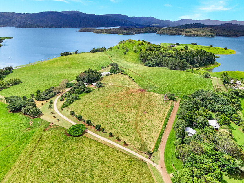 Lakeview, A Rare Waterfront Lifestyle Property on Lake Tinaroo, Atherton Tablelands, Queensland