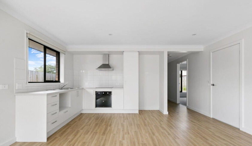 7 Ronald Crt Morwell : Development Potential : Open this Sat 30 May @ 12.30pm