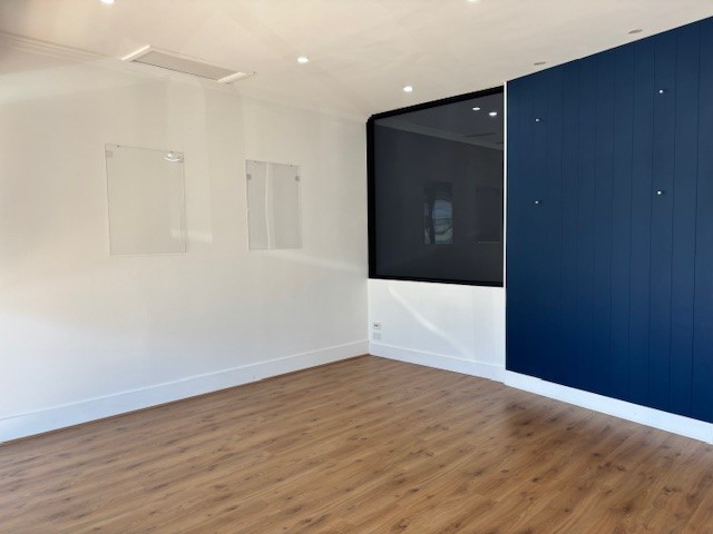Prime Ground Floor Office Suite - High-Exposure Narellan Location