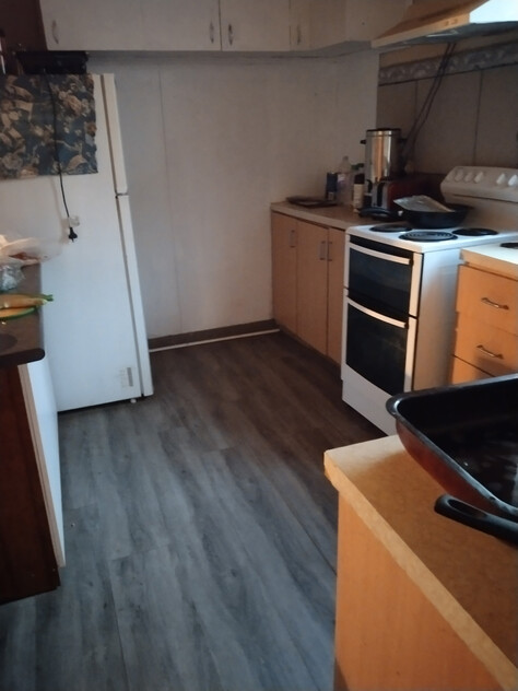 Charming 2BR Miners Cottage with Modern Updates Only a little more TLC required.