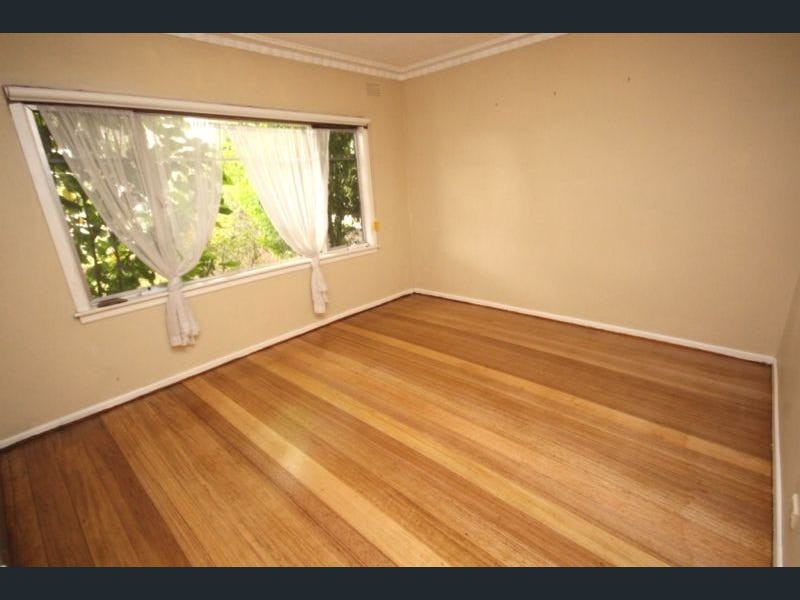 1A & 1B Poplar Street, Newcomb VIC: Buy 1 or Buy Both